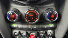 MINI Hatchback 1.5 Cooper Classic 5dr Auto Petrol Hatchback